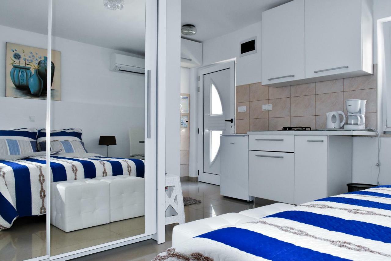 Apartment Anemare Kastela ~ Near By Split And Trogir エクステリア 写真