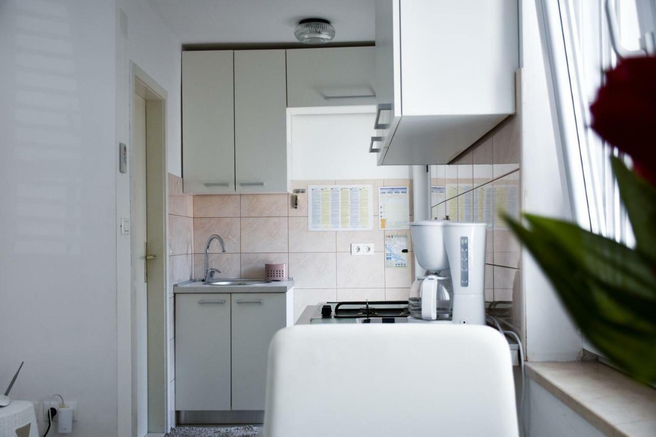 Apartment Anemare Kastela ~ Near By Split And Trogir エクステリア 写真